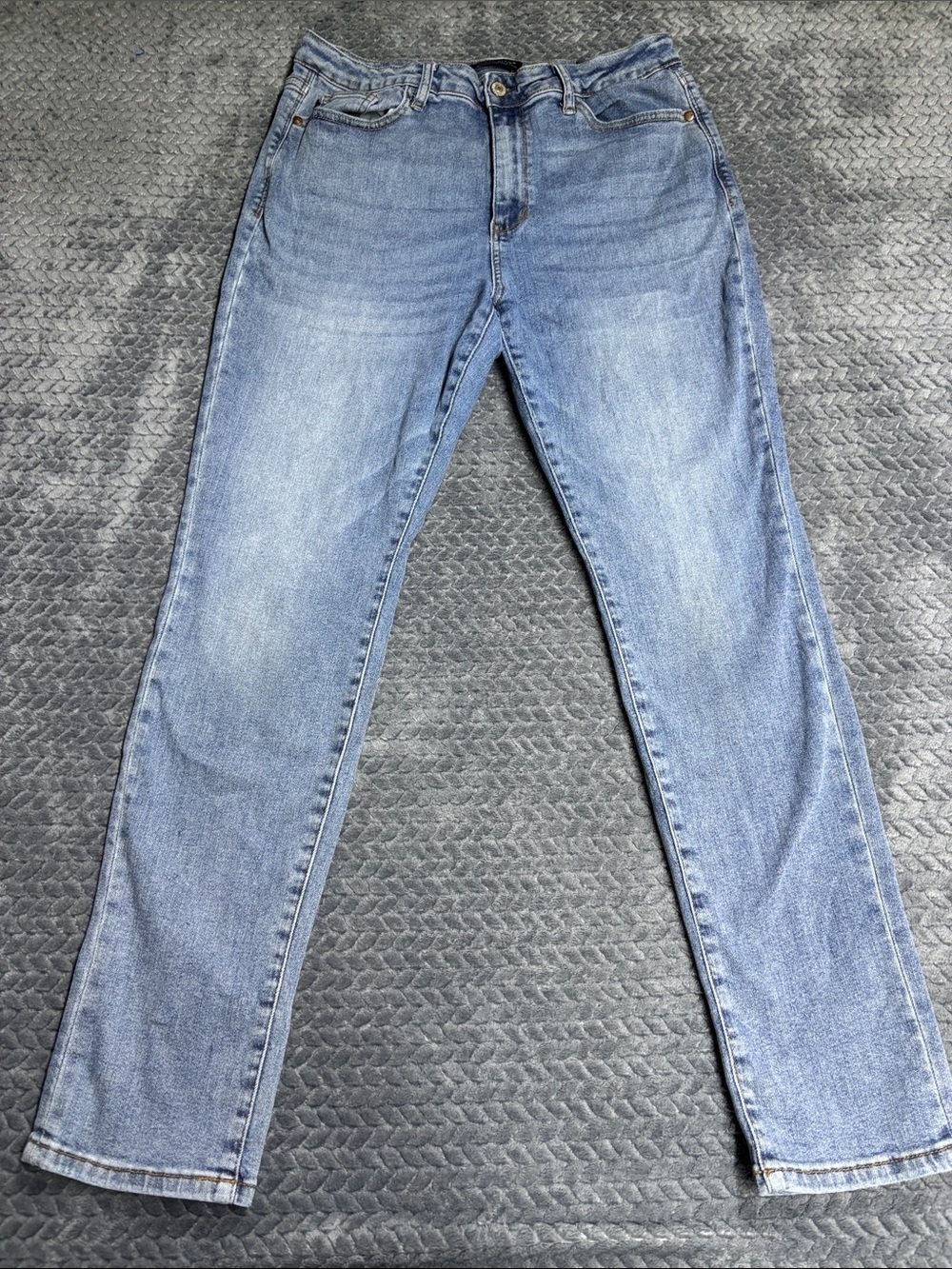 Judy Blue Light Blue Boyfriend Jeans